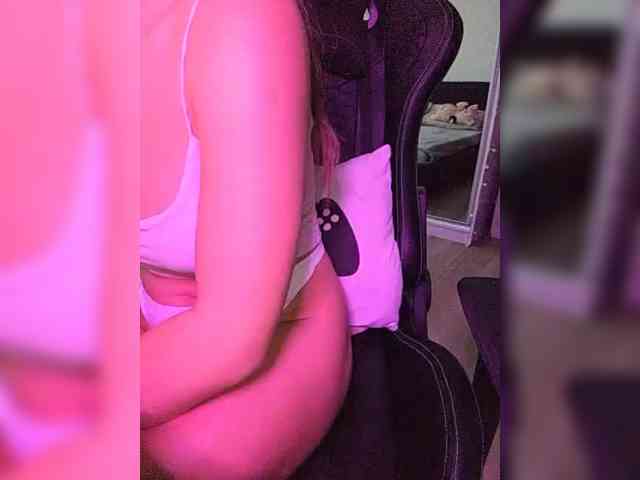 _m_a_r_i_a_888_ webcam