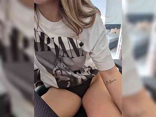 _m_a_r_i_a_888_ webcam