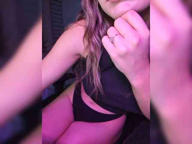 _m_a_r_i_a_888_ webcam