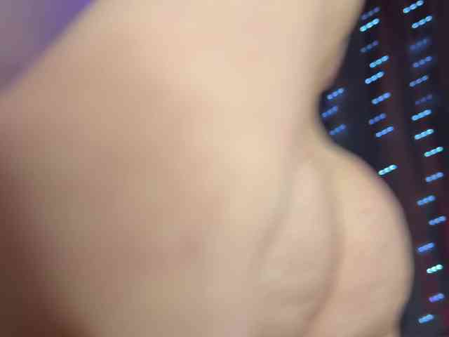 little-nymphomaniac webcam