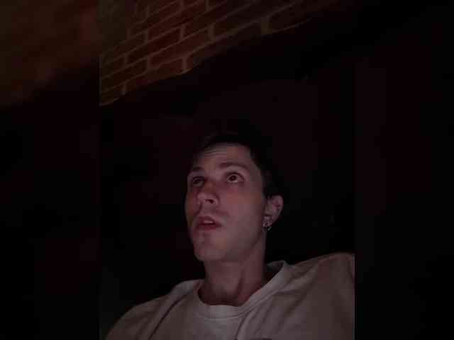 FLAUNDER18X webcam