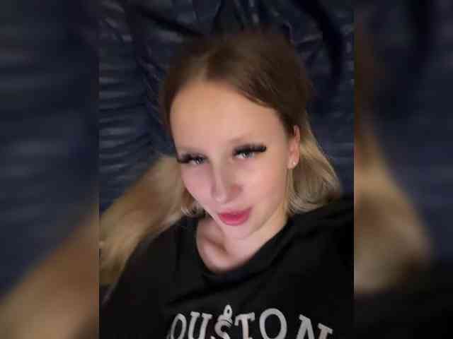 FLAUNDER18X webcam