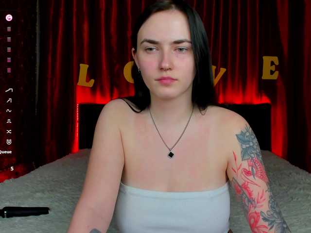witch-lady18's BongaCams show and profile