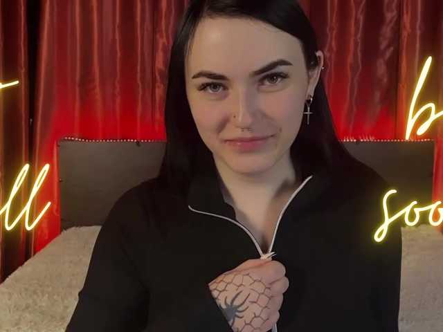 witch-lady18's BongaCams show and profile
