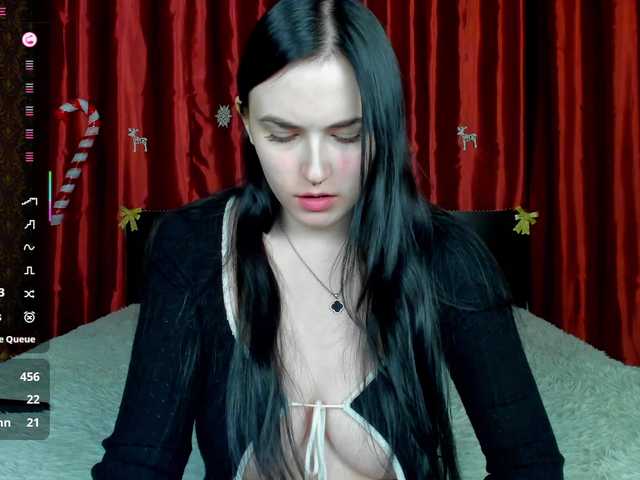 witch-lady18's BongaCams show and profile