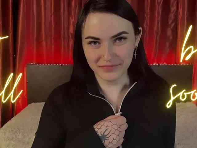 witch-lady18 webcam