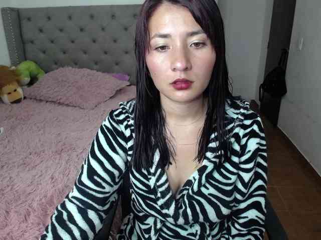 catalinahounn webcam