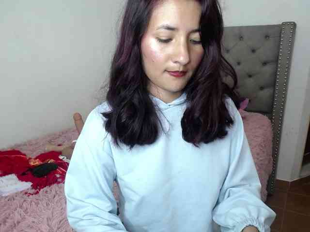 catalinahounn webcam