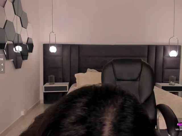 SussanElliot webcam