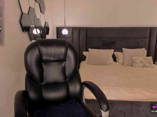 SussanElliot webcam