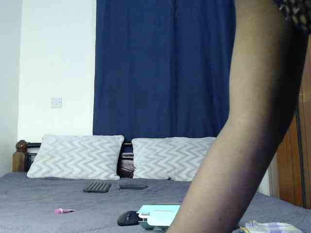 sexy-goddess- webcam