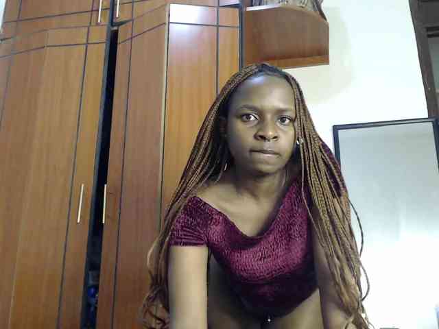 sexy-goddess- webcam