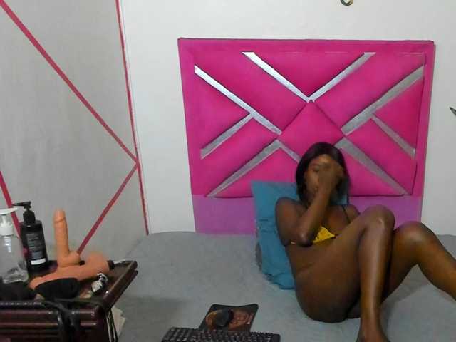 NathyNatasha's BongaCams show and profile