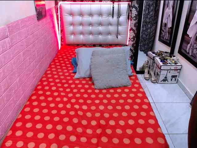 NathyNatasha webcam