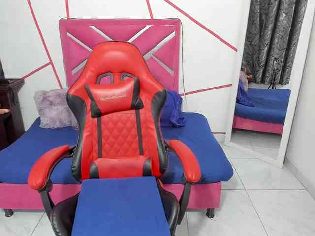 NathyNatasha webcam