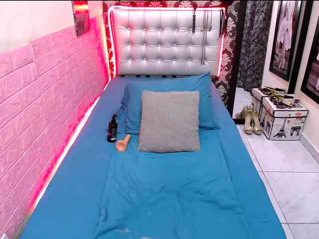 NathyNatasha webcam