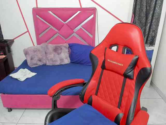 NathyNatasha webcam