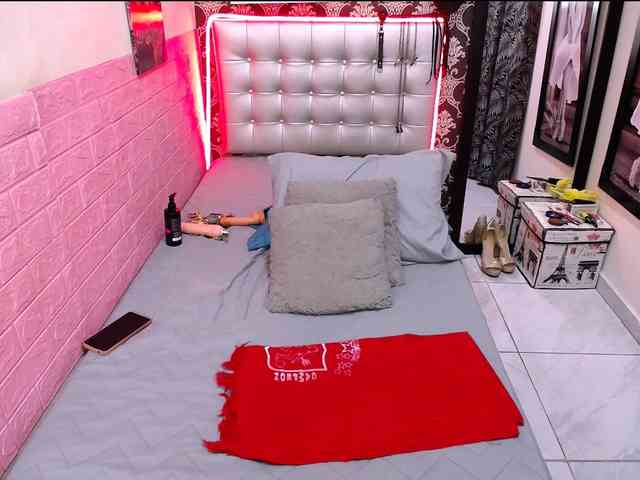 NathyNatasha webcam