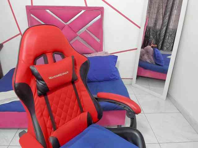 NathyNatasha webcam