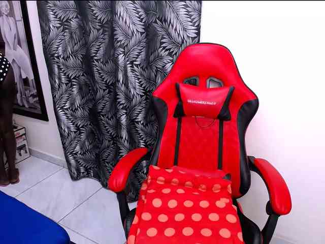 NathyNatasha webcam