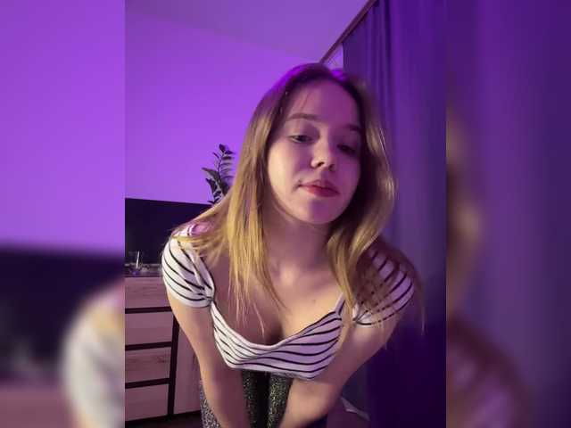 mariaaa-1's BongaCams show and profile