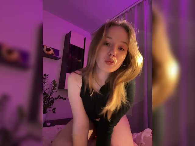 mariaaa-1's BongaCams show and profile