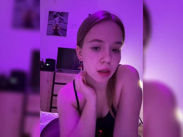 mariaaa-1's BongaCams show and profile