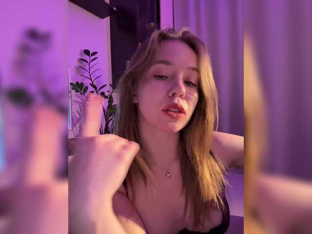 mariaaa-1's BongaCams show and profile