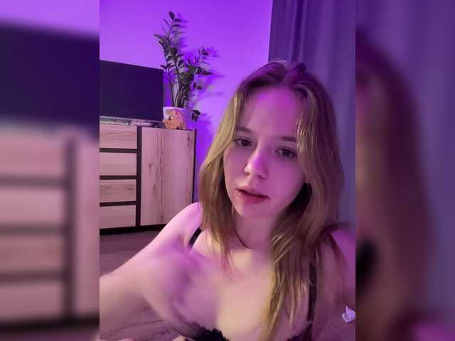 mariaaa-1's BongaCams show and profile