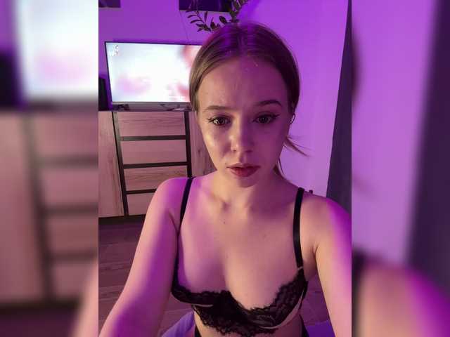mariaaa-1's BongaCams show and profile