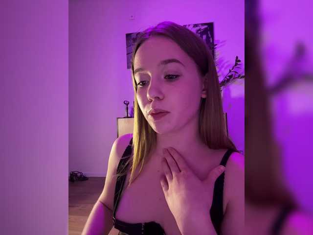 mariaaa-1's BongaCams show and profile