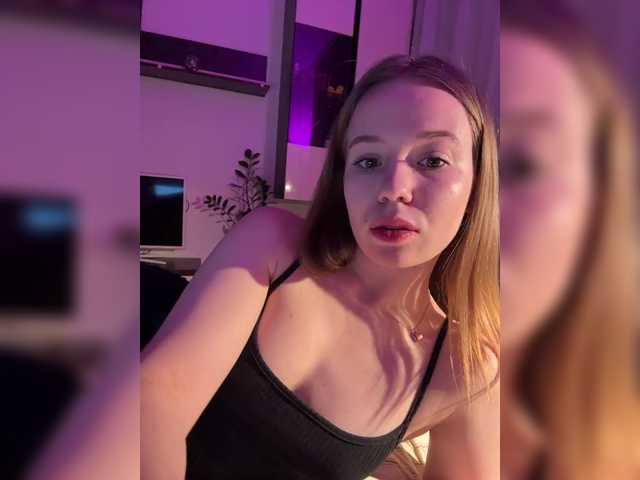 mariaaa-1's BongaCams show and profile