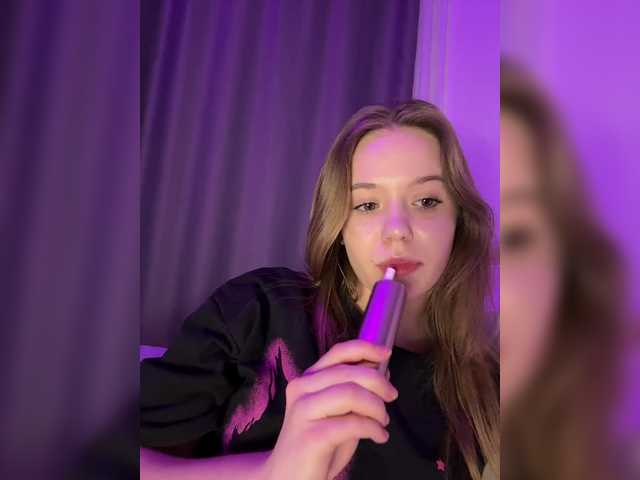 mariaaa-1's BongaCams show and profile