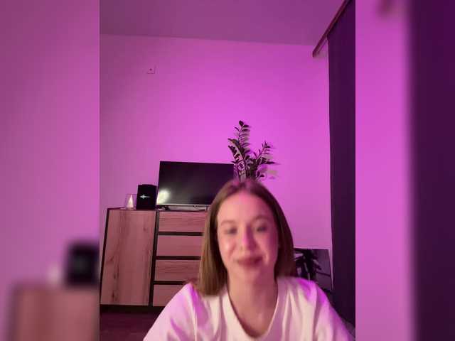 mariaaa-1's BongaCams show and profile