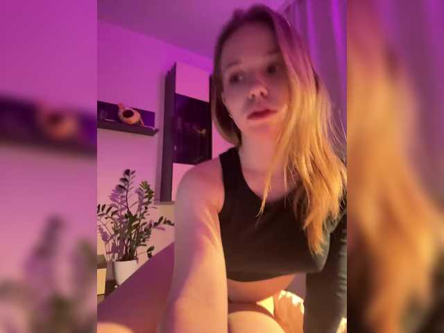 mariaaa-1's BongaCams show and profile