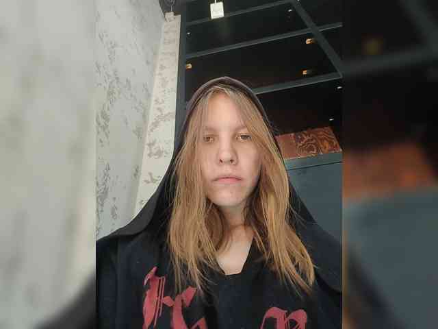 Модель: Kamala_Adele
