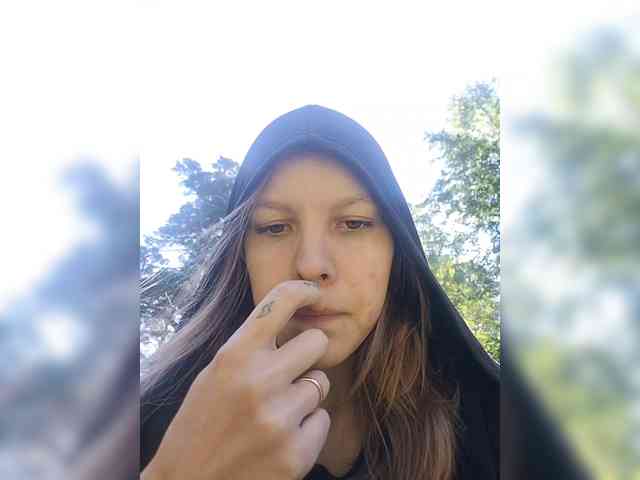 Модель: Kamala_Adele