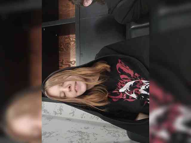 Модель: Kamala_Adele