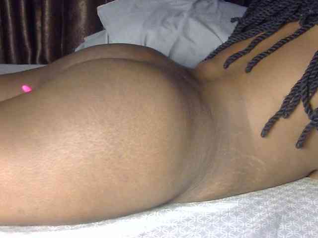 bootyliciousbaddie webcam