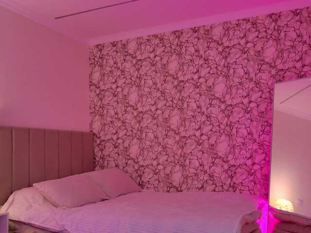 jane-suckss's BongaCams show and profile