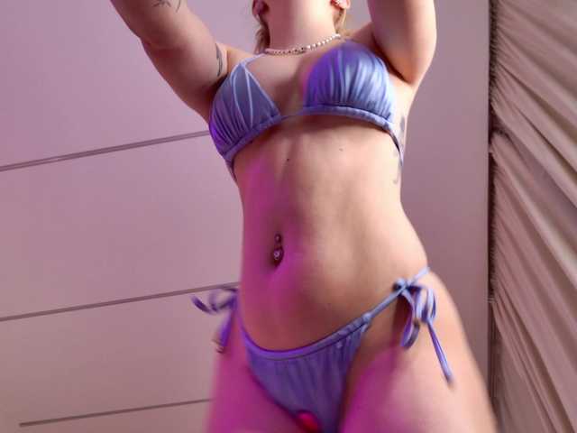 jane-suckss's BongaCams show and profile