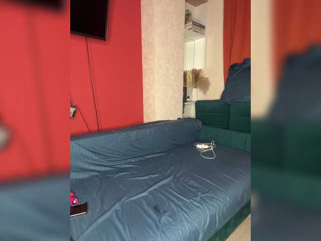 Milless961's BongaCams show and profile