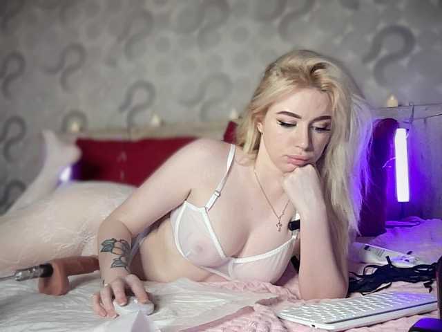 Milless961's BongaCams show and profile