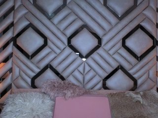 AlannaWest Porn Show