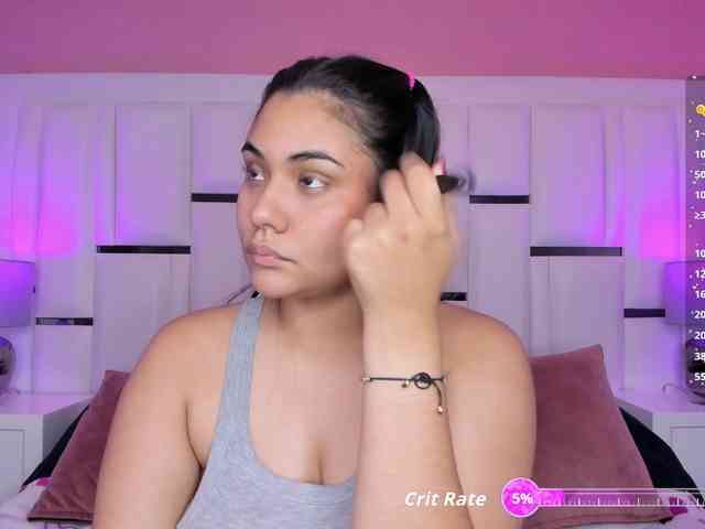 AlannaWest webcam