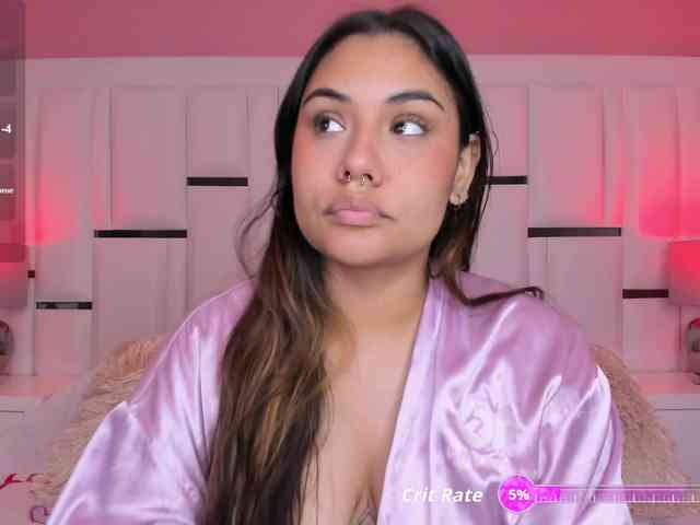 AlannaWest webcam