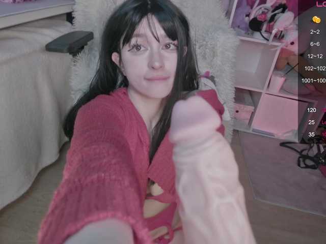 BerryBae's BongaCams show and profile