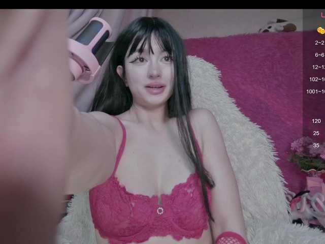 BerryBae's BongaCams show and profile