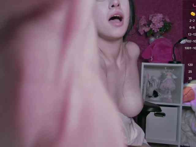 BerryBae Live Webcam on BongaCams