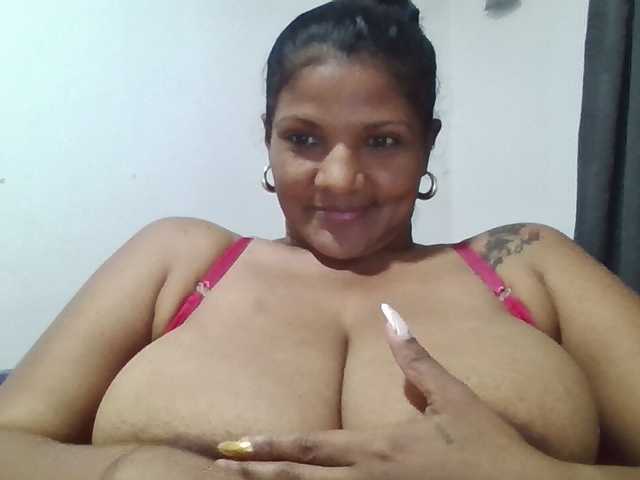 Mayito-love-'s BongaCams show and profile